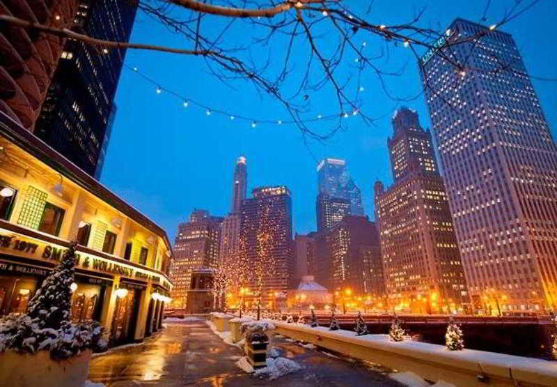 费尔菲尔德酒店及套房芝加哥市区/壮丽大道 外观 照片